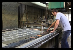 sheet metal fabrication shop